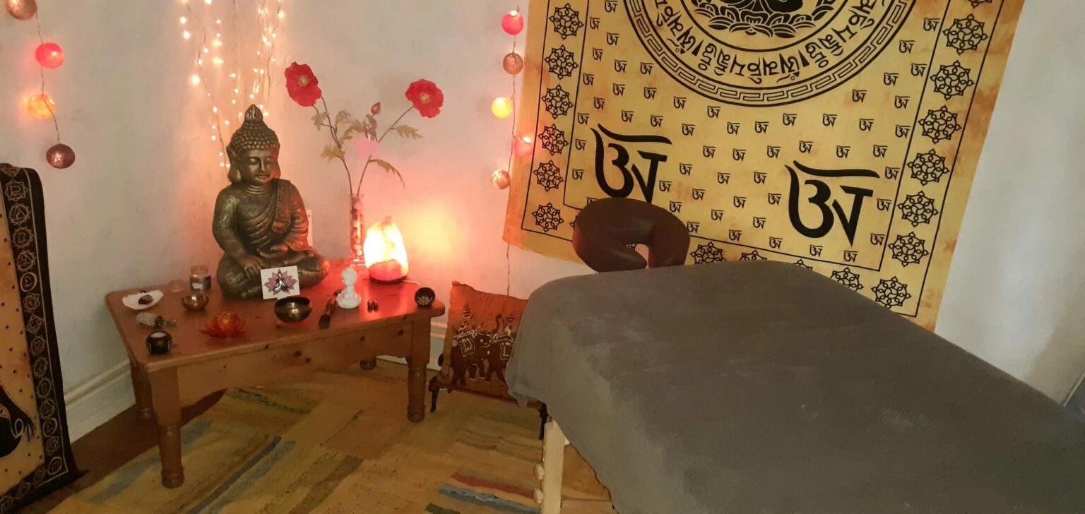 Massage bien-être californien et énergétique — Sandrine Trouinard à Saint-Germain-en-Laye